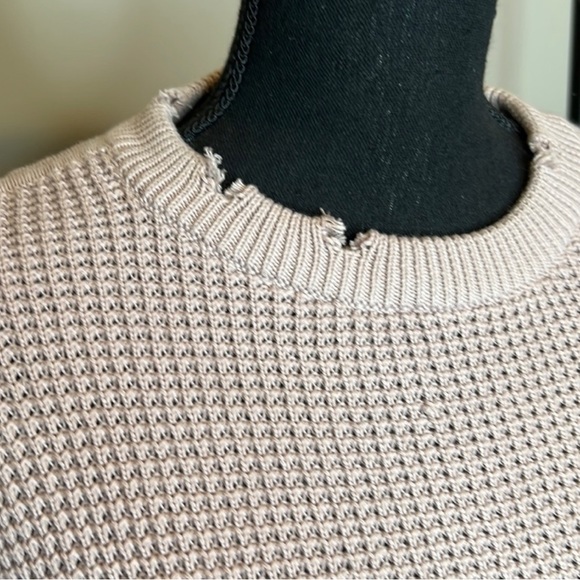 Pistola sweater, like new - Picture 9 of 9